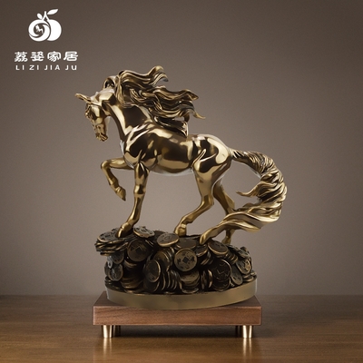創(chuàng)新工藝，財(cái)富象征 鑄銅樹(shù)脂發(fā)財(cái)馬辦公室擺件